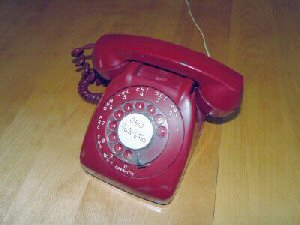 red model 80 rotary dial telephone